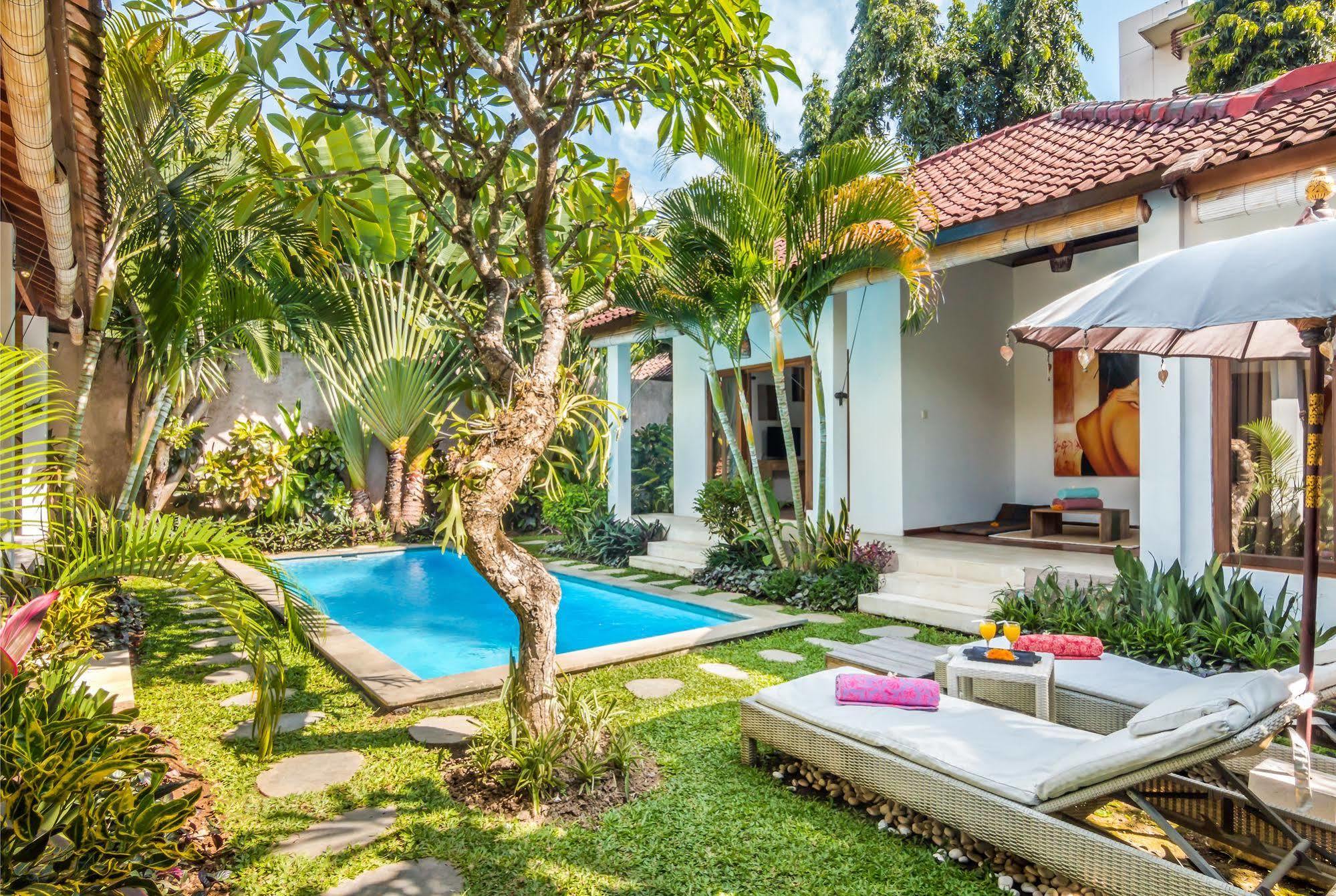Villa Bisi Seminyak  Ngoại thất bức ảnh