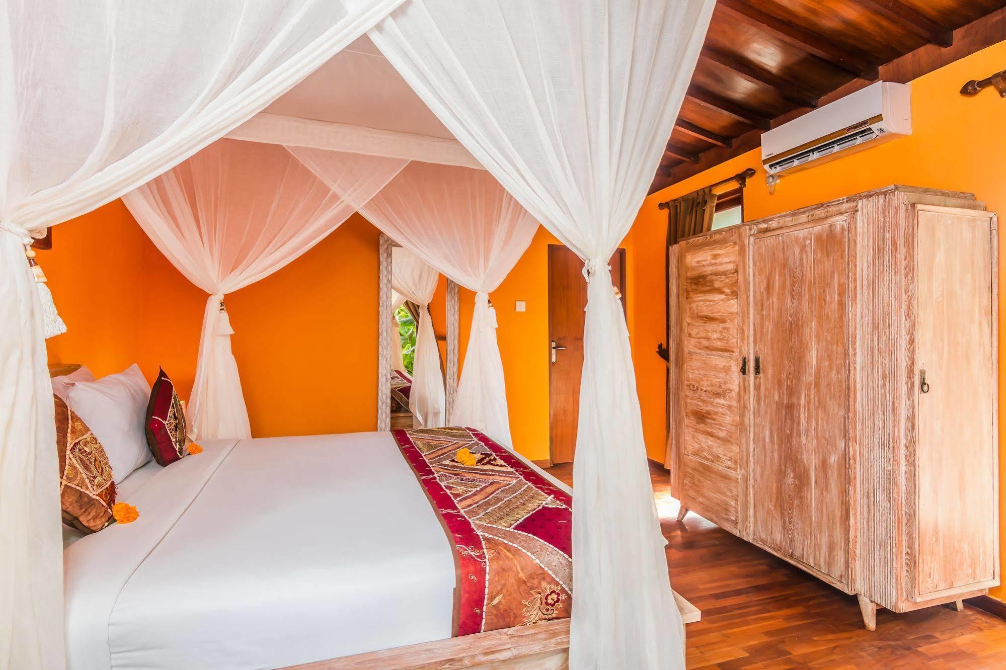 Villa Bisi Seminyak  Ngoại thất bức ảnh